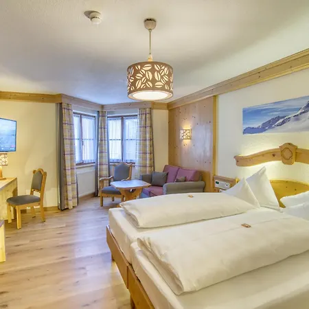 ゲストハウス Alt Paznaun イシュグル